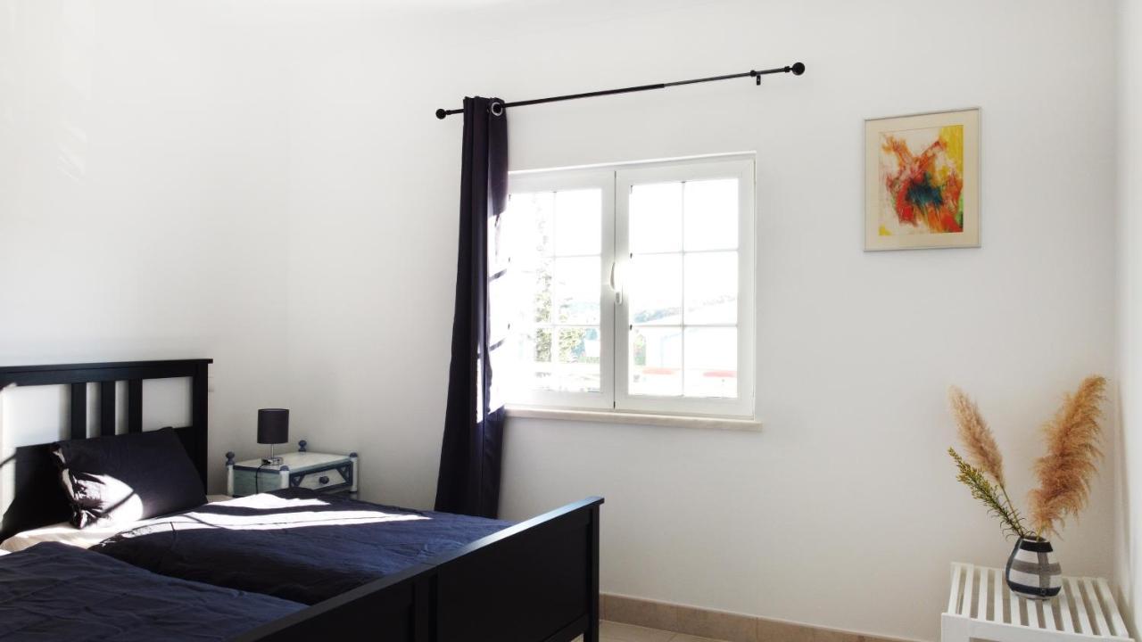 Komfortables Town House In Traumhafter Lage Budens Luaran gambar