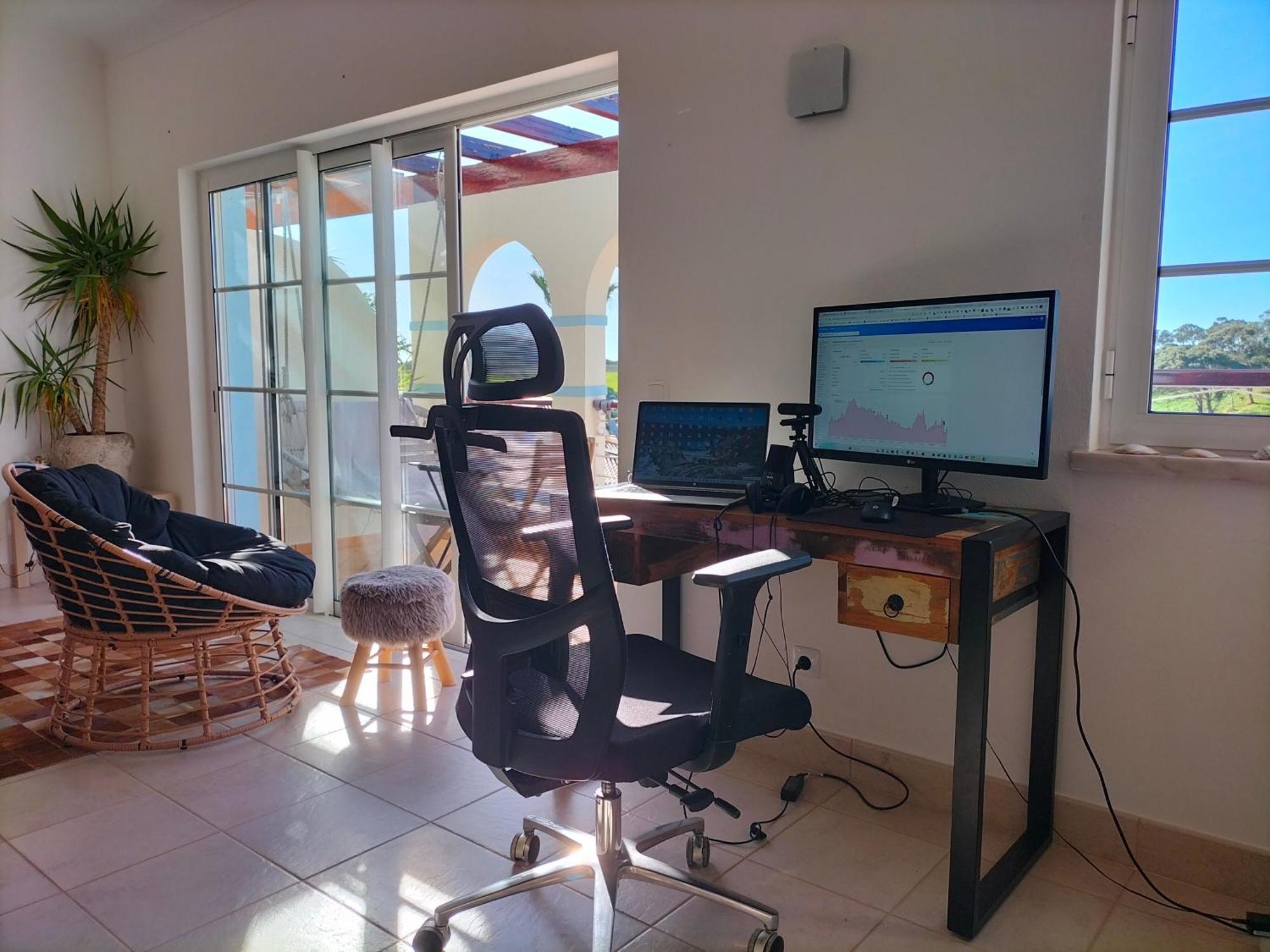 Komfortables Town House In Traumhafter Lage Budens Luaran gambar