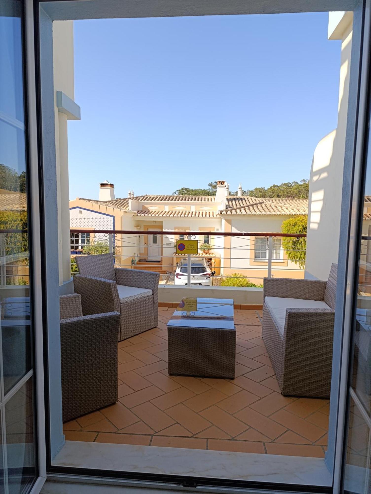 Komfortables Town House In Traumhafter Lage Budens Luaran gambar