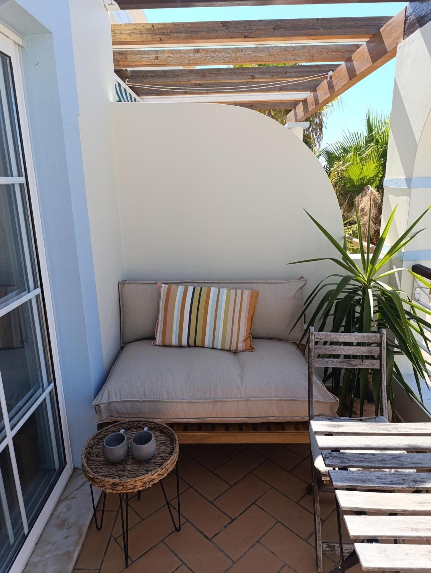 Komfortables Town House In Traumhafter Lage Budens Luaran gambar